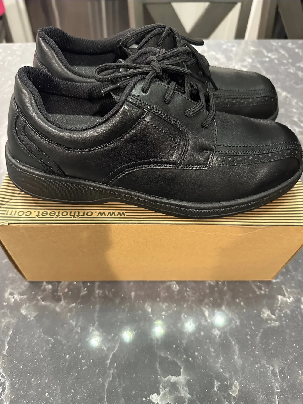 Men's Black Leather Lace-Up orthopedic Shoes 9.5 wide